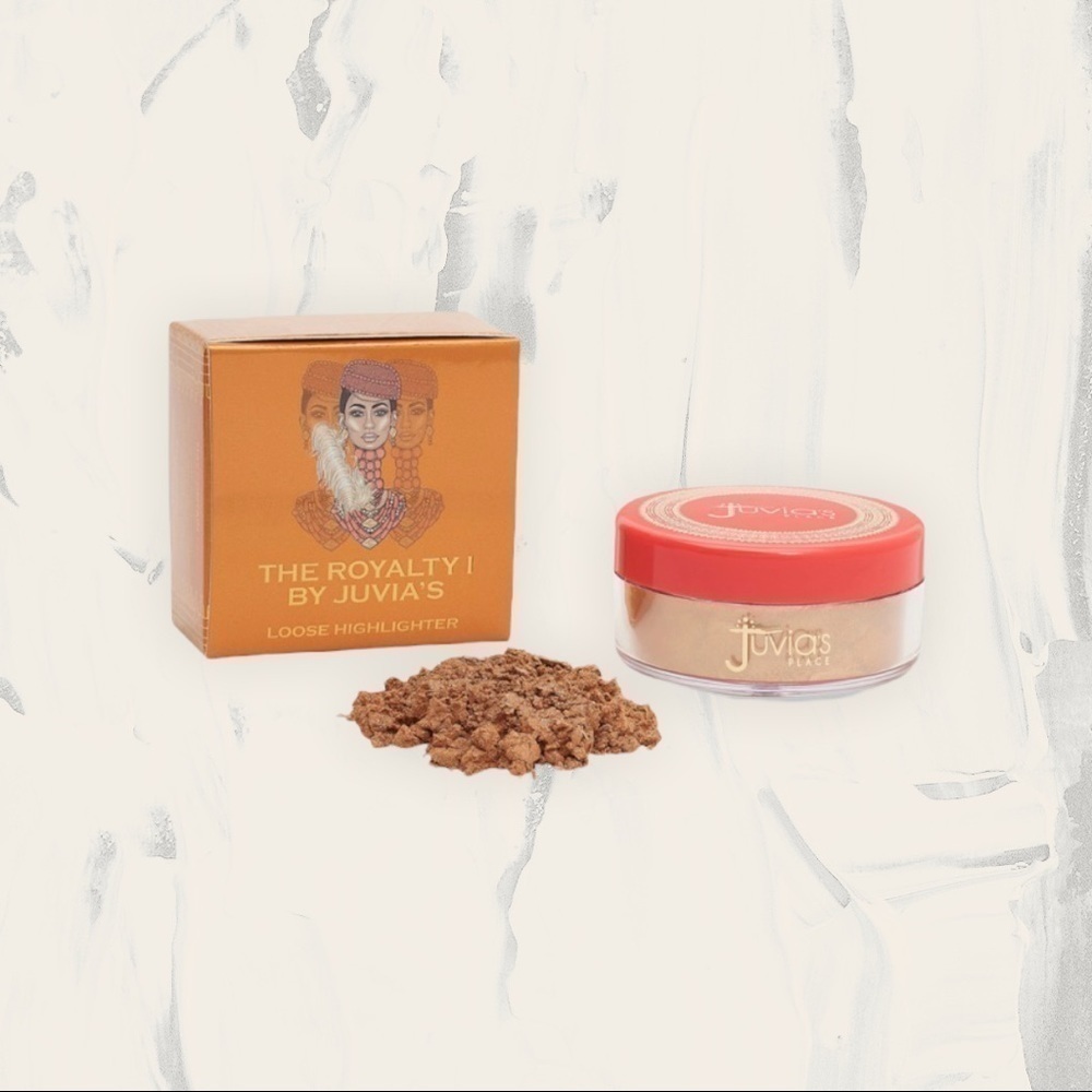 Juvia’s Place The Royalty Glow Loose Highlighter in Antique Gold